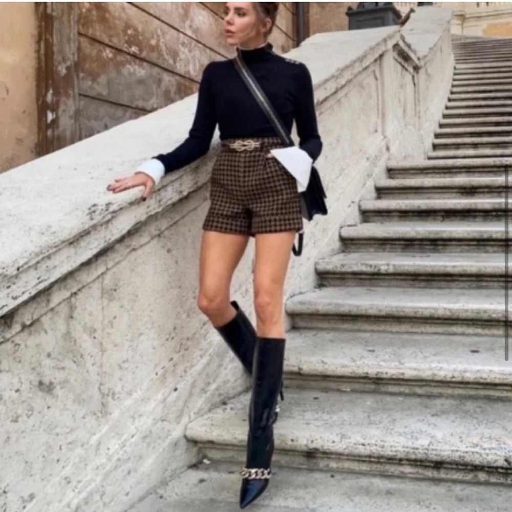 ZARA HEELED LEATHER KNEE HIGH BOOTS WITH CHAIN DETAIL - Picture 2 of 11